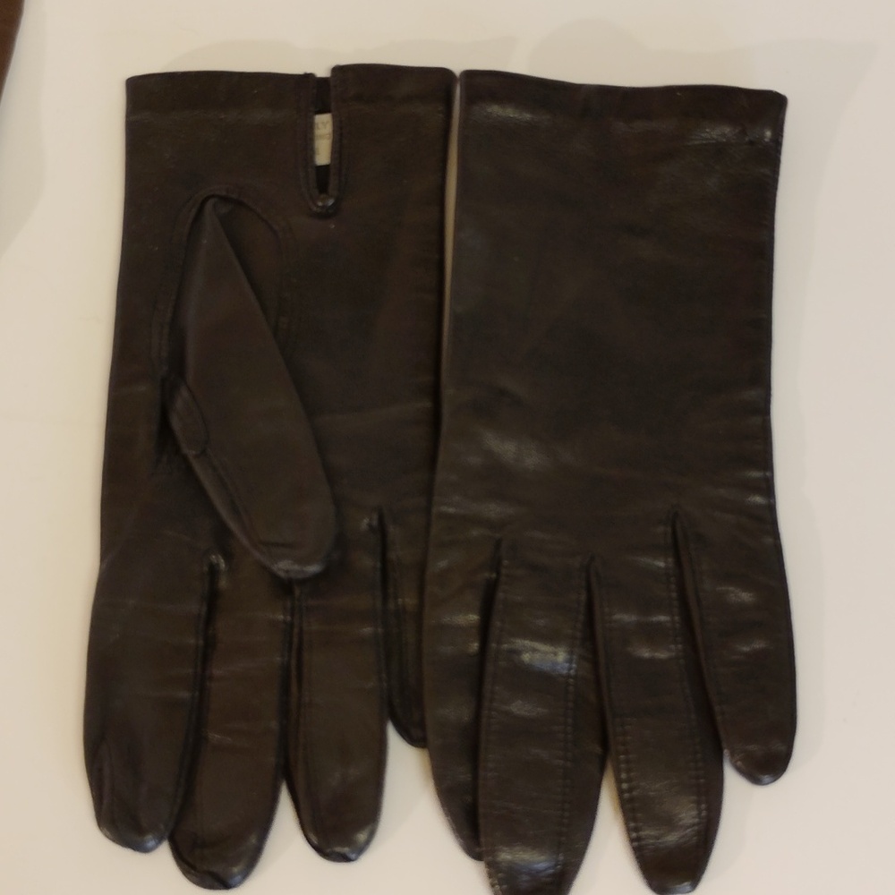 2 Pairs**Elegant Brown and Black Women's Gloves - Picture 3 of 11